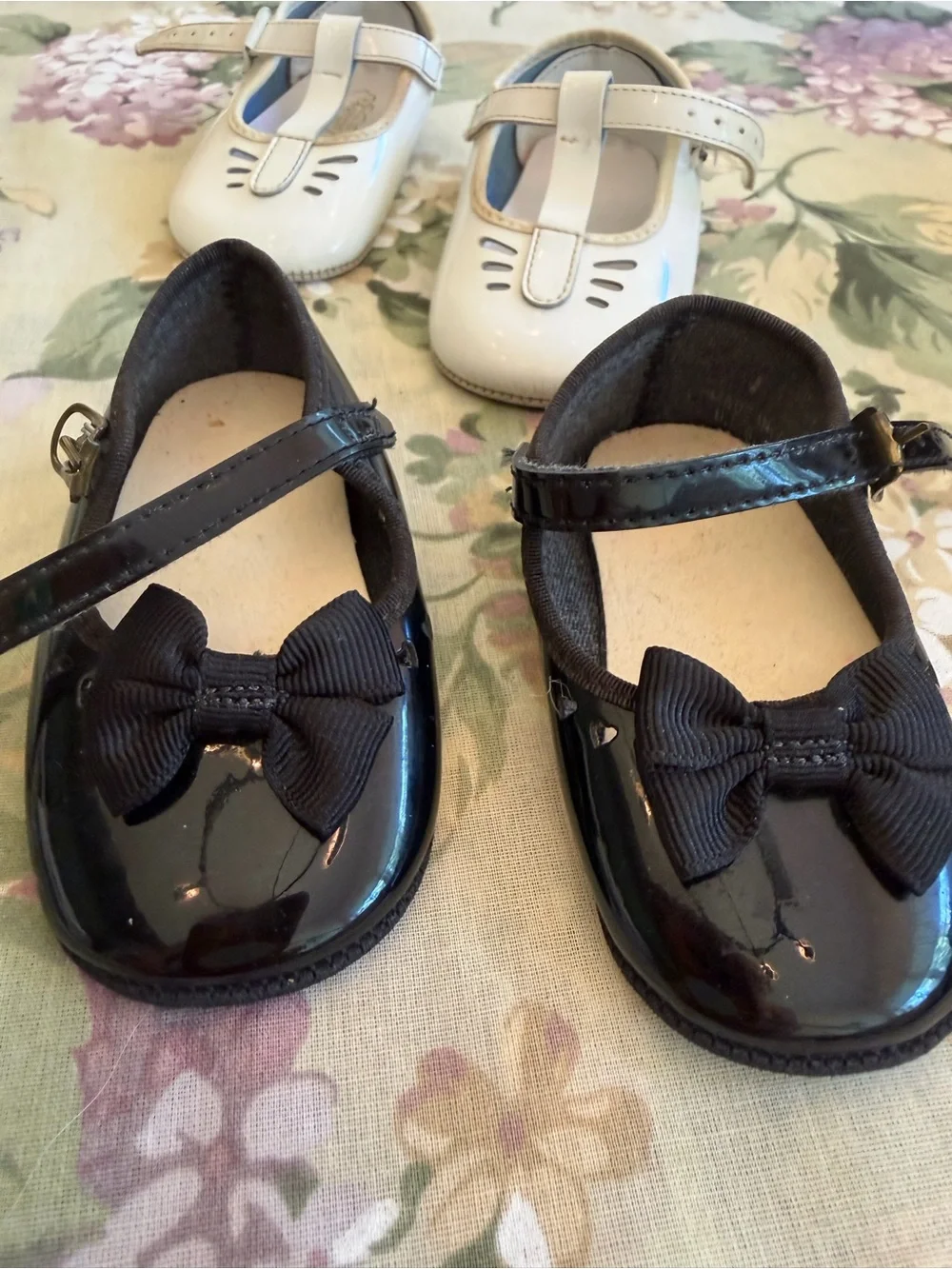 Girls Patent Black& White Mary Jane Shoes - Classic Kids Dress Shoes baby sz 1